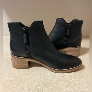 Cole Haan Haidyn ankle boots NWT